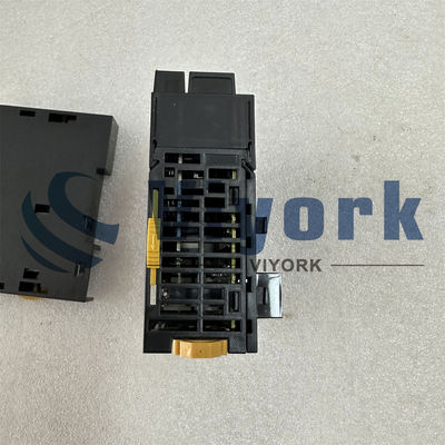 Omron CJ2M-CPU11 Servo Drive Module With Japan Origin