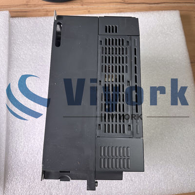 Schneider ATV71HU75N4Z VARIABLE SPEED DRIVE ALTIVAR 71 480VAC 7.5KW 10HP NEW