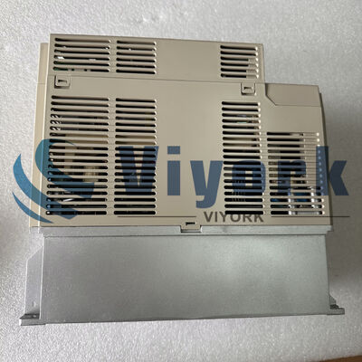 Yaskawa SGDB-02VN SERVO DRIVE 200-230VAC 50/60HZ 3AMP NEW