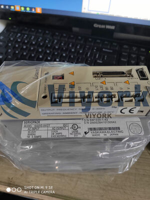 Yaskawa SGDG-04GT SERVO DRIVE TORQUE AMPLIFIER 90-253VAC 0.4KW NEW