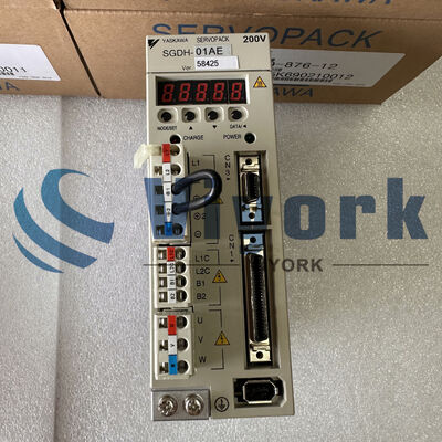 NEW Yaskawa SGDH-01AE SERVO DRIVE 200-230V IN 0-230V 100W OUT SERVOPACK